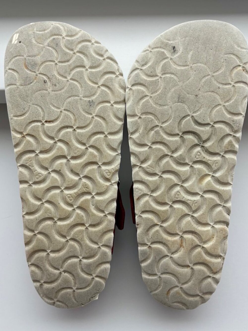 Birkenstock Gizeh Red Oiled Leather Sandals | EU 36 | Freshly Resealed Cork - Picture 5 of 7